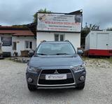 Mitsubishi Outlander 2.2 DI-D+ MIVEC Invite 4WD - Mitsubishi Outlander Invite mit Diesel-Antrieb