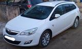 Opel astra J 1.7 l Sportstourer  (Bj: 2012) - Opel Astra mit Diesel-Antrieb: 1.7