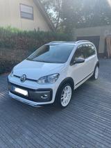 Volkswagen up! 1.0 TSI cross up! SCHICK & SCHNELL - gebrauchte VW up! aus dem Jahr 2017