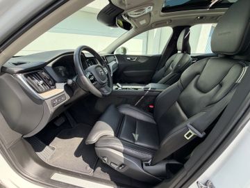 Volvo XC60 - 11