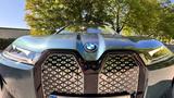 BMW iX xDrive40  - BMW iX: Von Privat