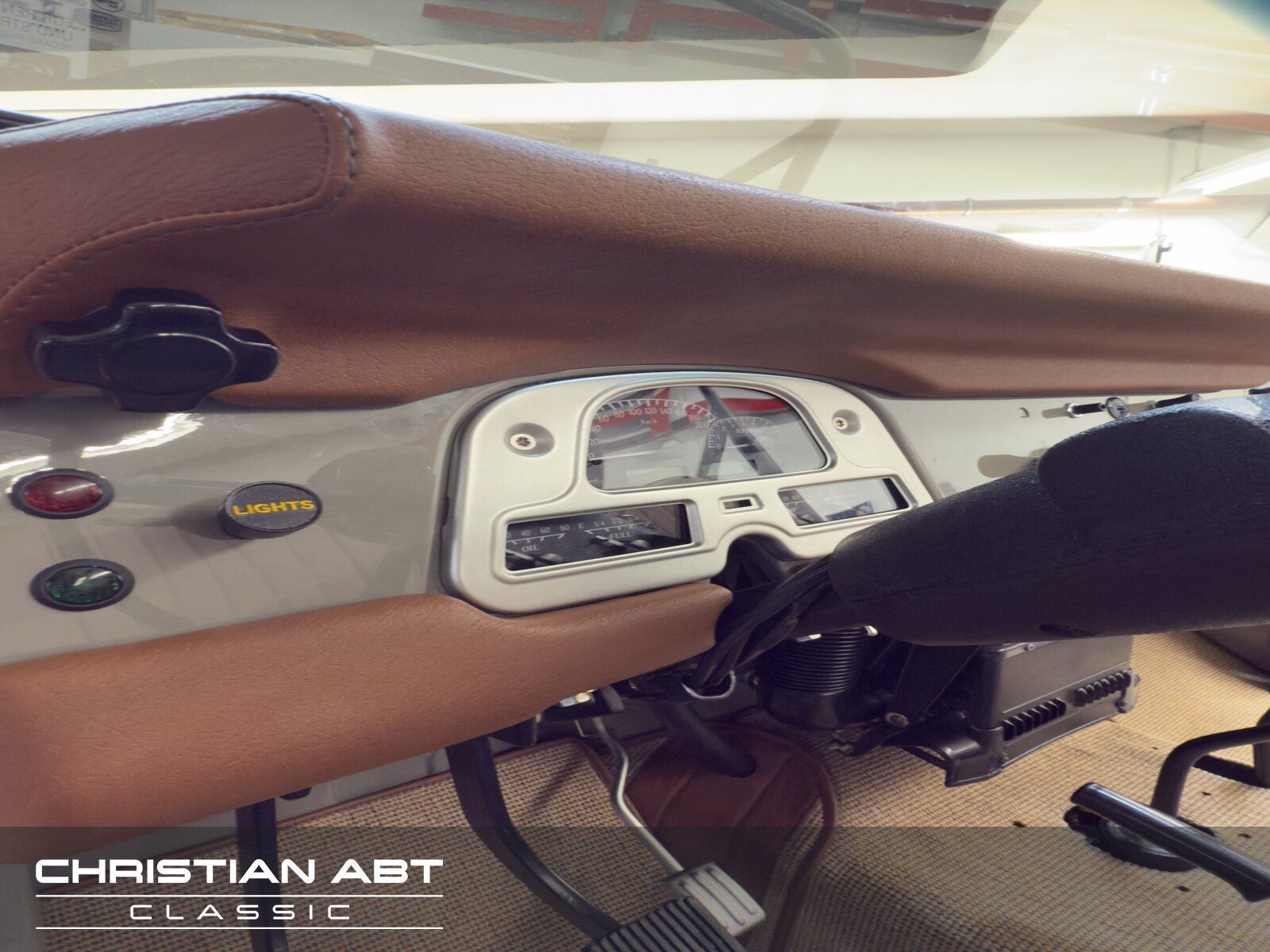 Fahrzeugabbildung Toyota FJ43 restauriert * Servo * H-Zulassung