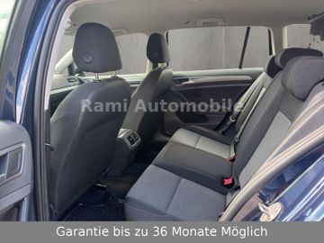 Volkswagen Golf - 10
