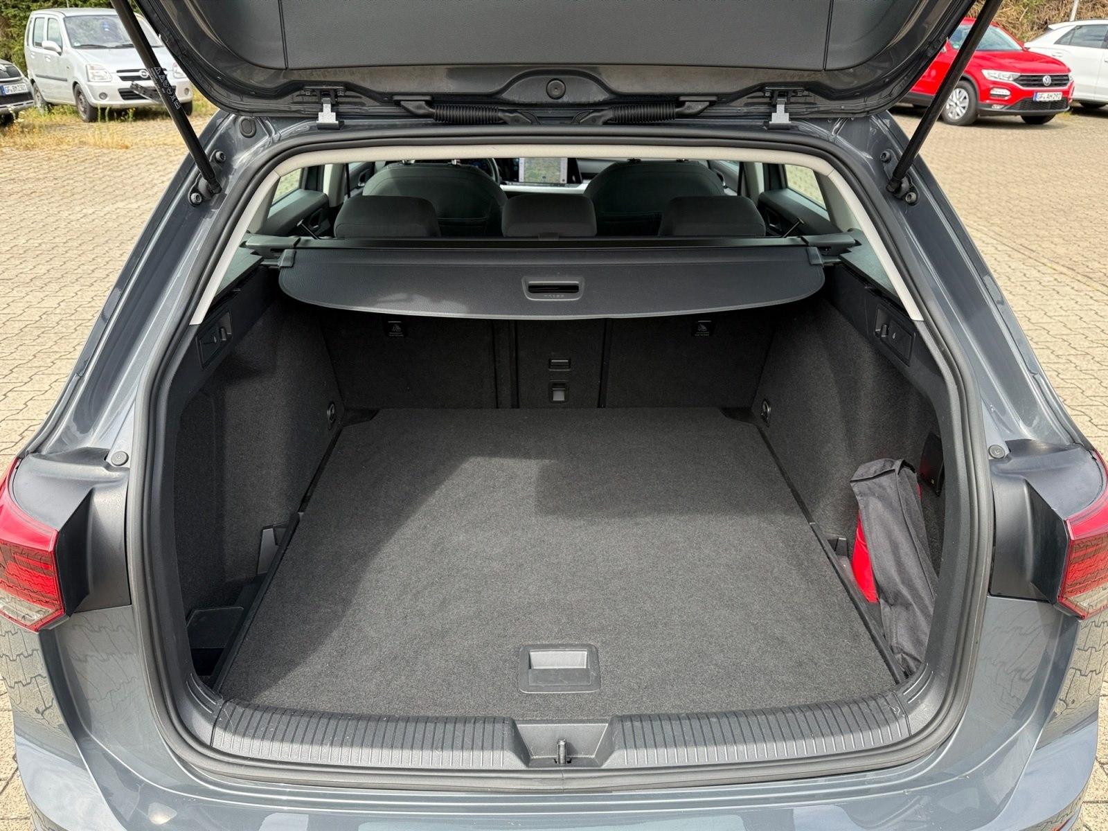Volkswagen Golf Variant VIII 2.0 TDI 6-Gang Life NAVI/AHK/L, миниатюра 19