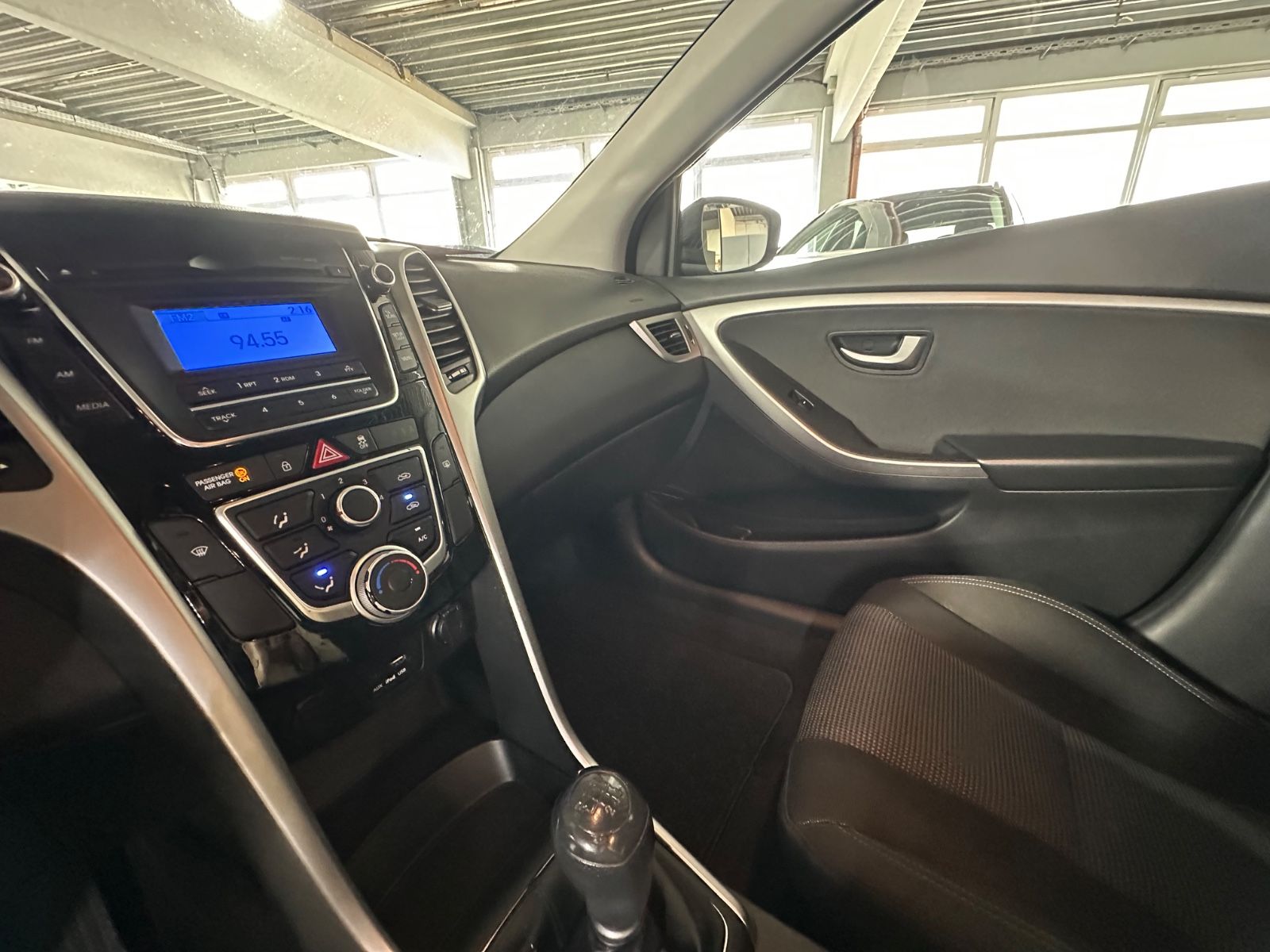 i30 blue Classic*1.Hand*Klima*MFL*LED*HU NEU*Ser