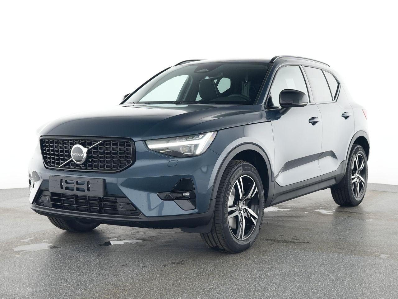 Volvo XC40 B4 Plus Dark 2WD
