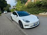 Tesla Model 3 Hinterradantrieb RWD Sehr gepflegt - Tesla in Düsseldorf