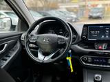 Hyundai i30 1.4 T-GDI Fastback Style /LED / Applecarplay - Hyundai i30: Style