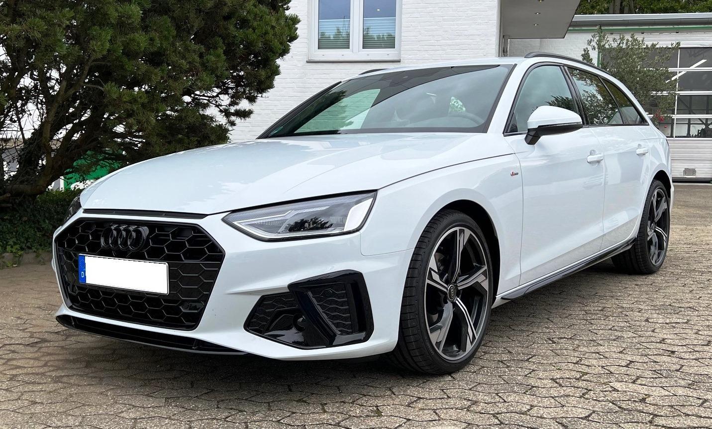 Audi A4 Avant 30 TDI S tronic S Line Competition AHK