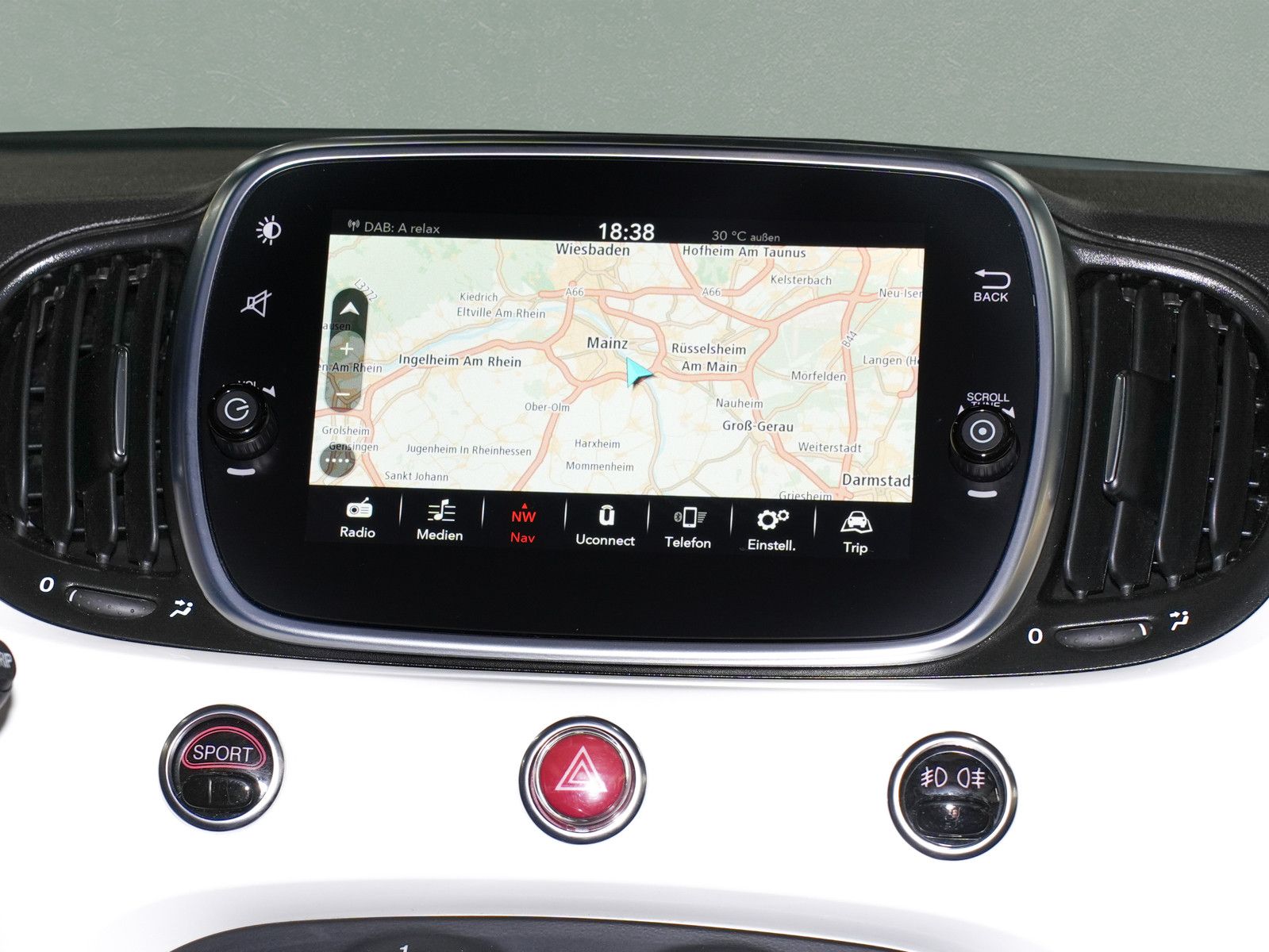 Fahrzeugabbildung Abarth 500 / 595 - UConnect|DesignSet|MirrorLink|17Zoll