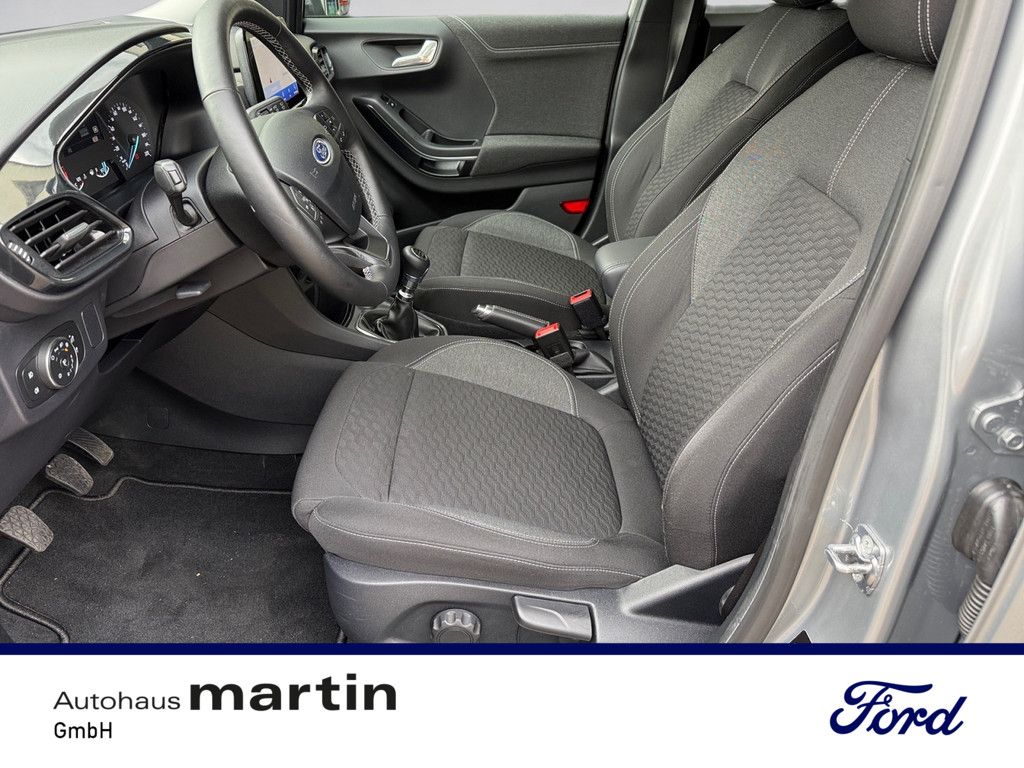 Fahrzeugabbildung Ford Puma 1.0 Titanium PDC SHZ KAMERA NAVI W-LAN LED