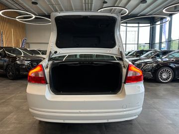 Volvo S80 Lim. D3 Summum *BiXenon*Standh*1.Hand*