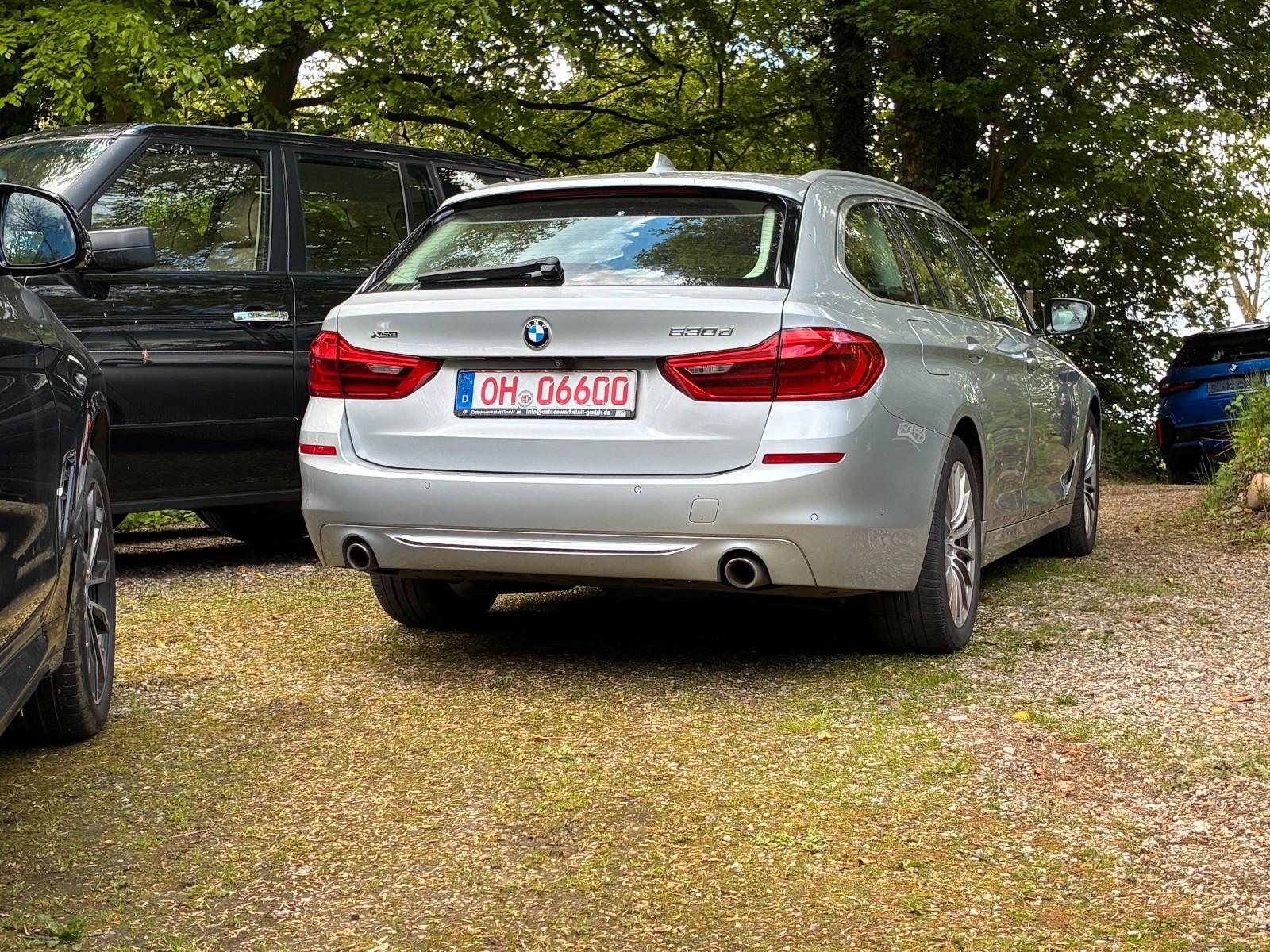 BMW 530d xDrive Touring Luxury Memory HUD - Panorama
