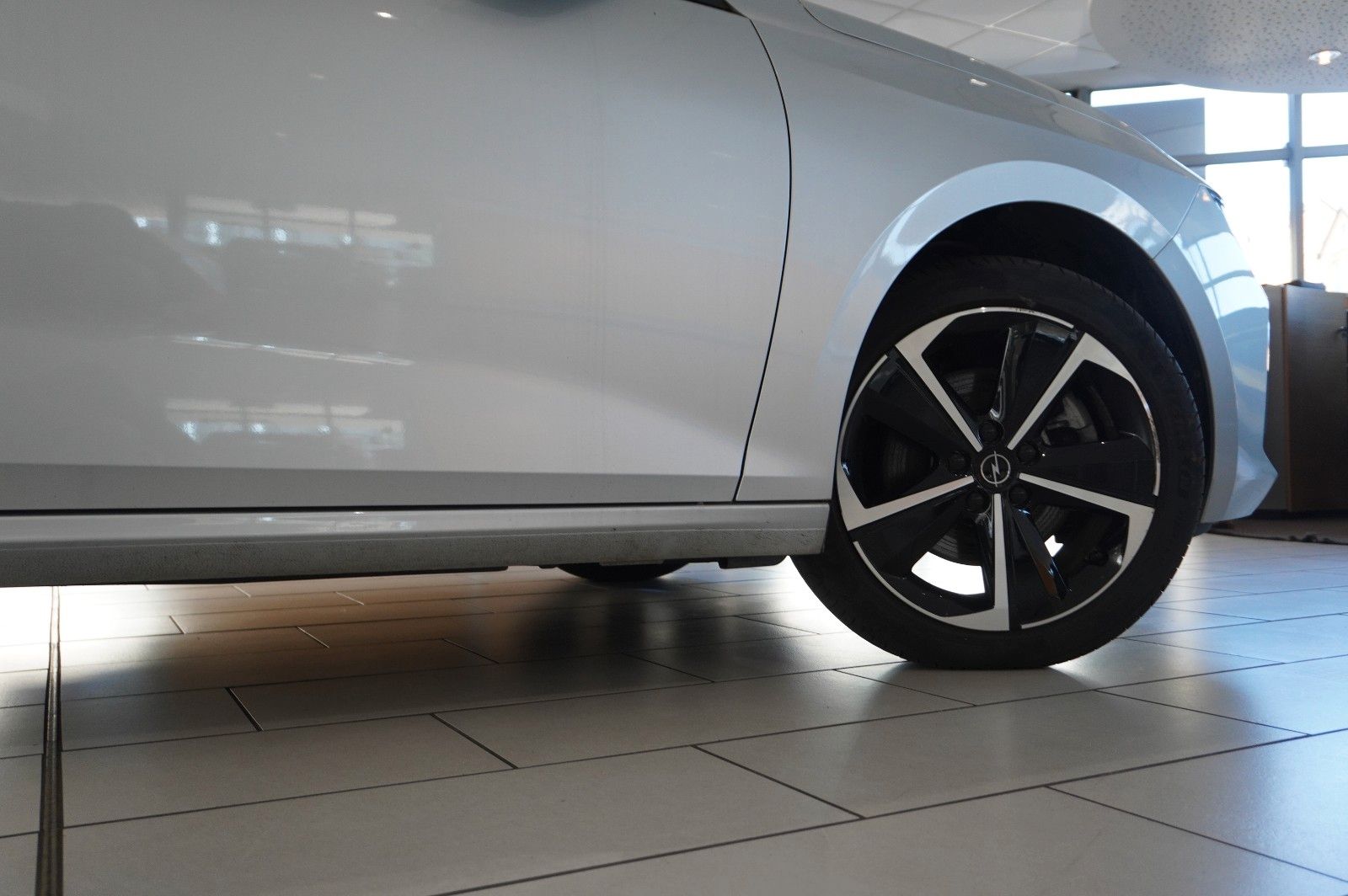 Fahrzeugabbildung Opel Astra L ST 1.2T GS SPORT NAVI/LED/360° /SPORT/SH