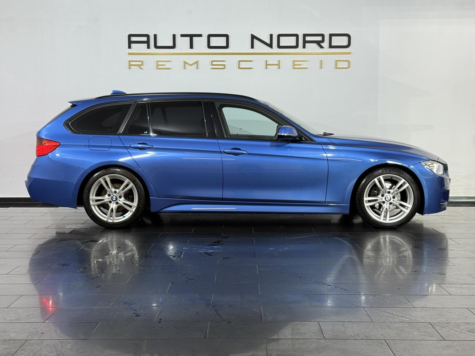 BMW 318  d Touring M-Paket*Sitzhzg*Bi-Xenon*Navi*PDC