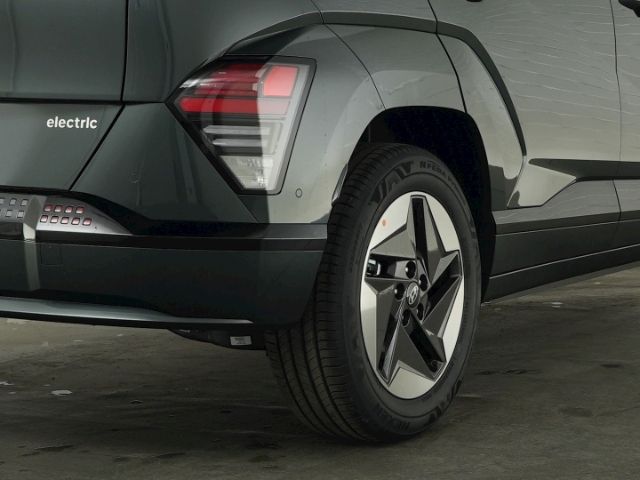 KONA Elektro TREND 48,4 kWh+VOLL LED+NAVI+360 GR