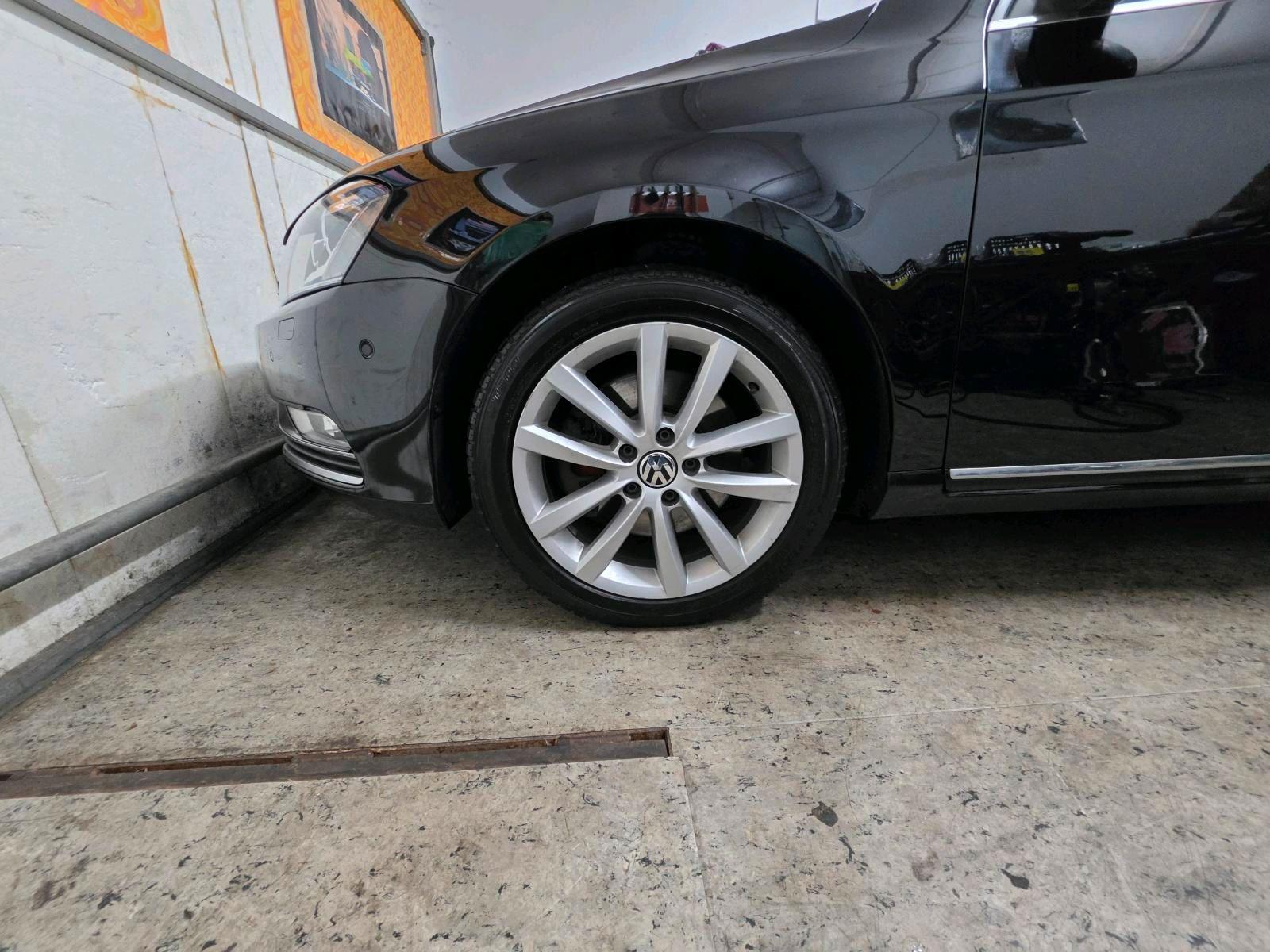 Volkswagen Passat 2014 — photo 12