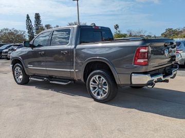 Dodge RAM 1500 4x4 Limited CrewCab unfallfr.im Vorlauf