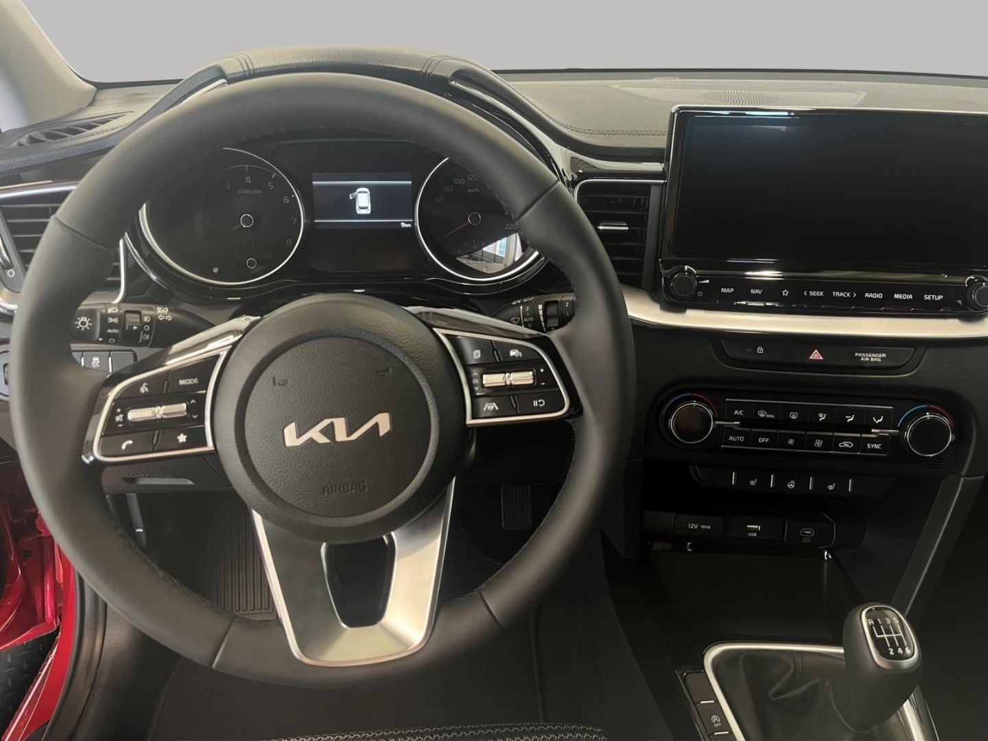 Fahrzeugabbildung Kia Ceed_sw Vision Kamera Tempomat Navigation DAB