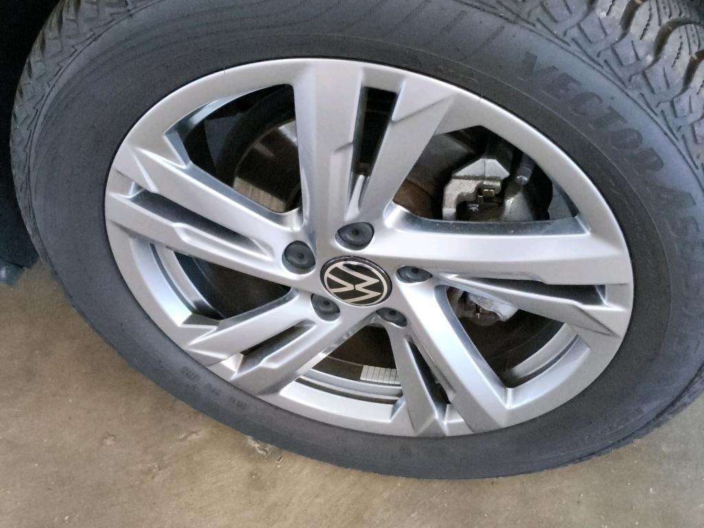 Volkswagen T-Roc R-Line 1.5 TSI 110kW 6-Gang 4 Türen, миниатюра 15