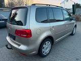 Volkswagen Touran Match*7 SITZ*AHK*SHZ*BI-XENON*NAV - gebrauchte VW Touran aus dem Jahr 2013