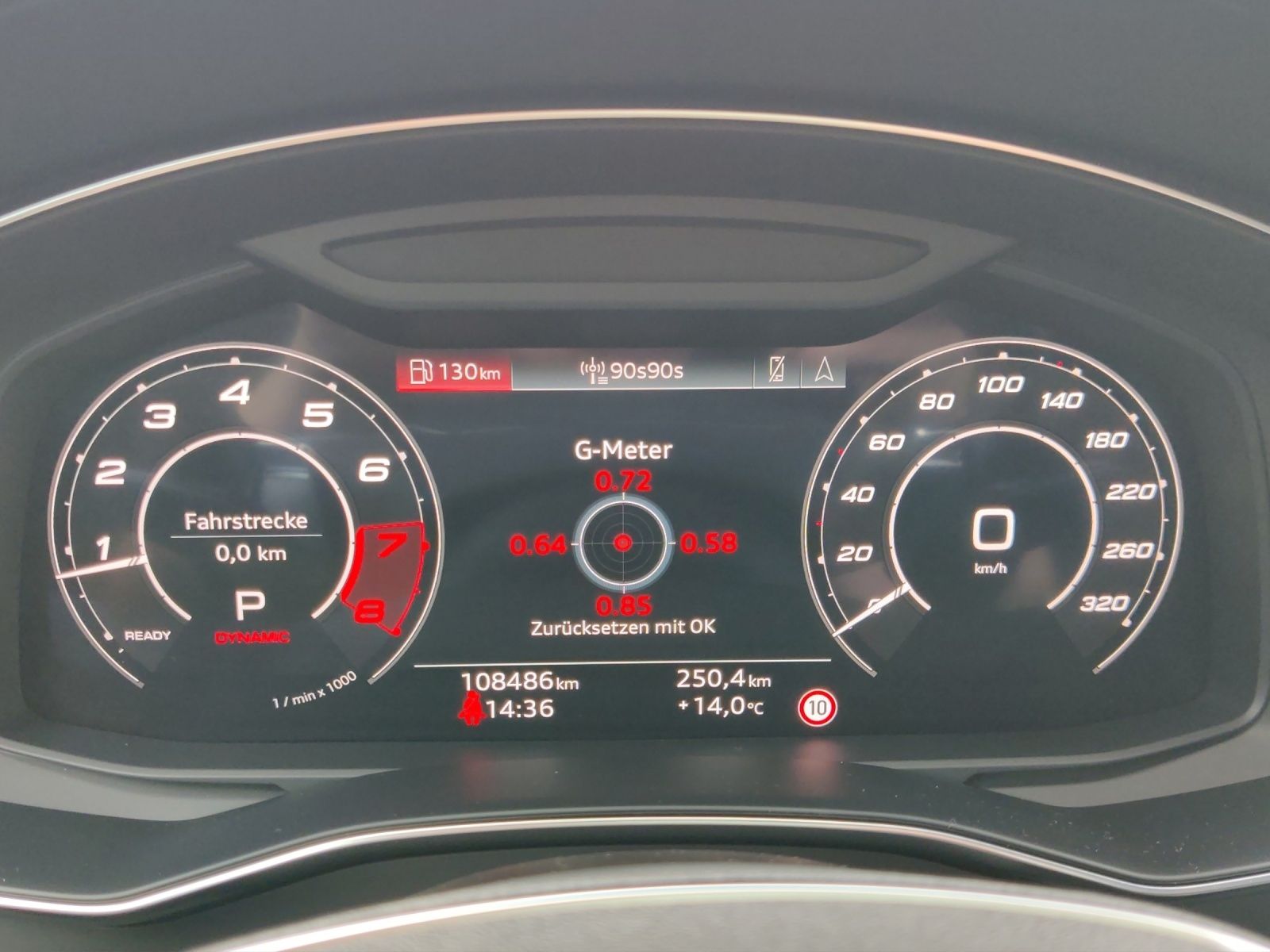 Audi RS 6 Avant 4.0 TFSI quattro  KERAMIK PANO AHK foto 16