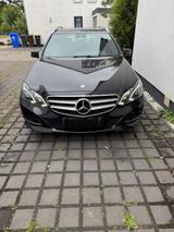 Mercedes-Benz Mercedes e220 cdi T-Modell - Mercedes-Benz E 220: Cdi T Modell