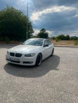 BMW Bmw 325i (335i Auspuff) Tausch möglich - BMW 325 Gebrauchtwagen in Nürnberg