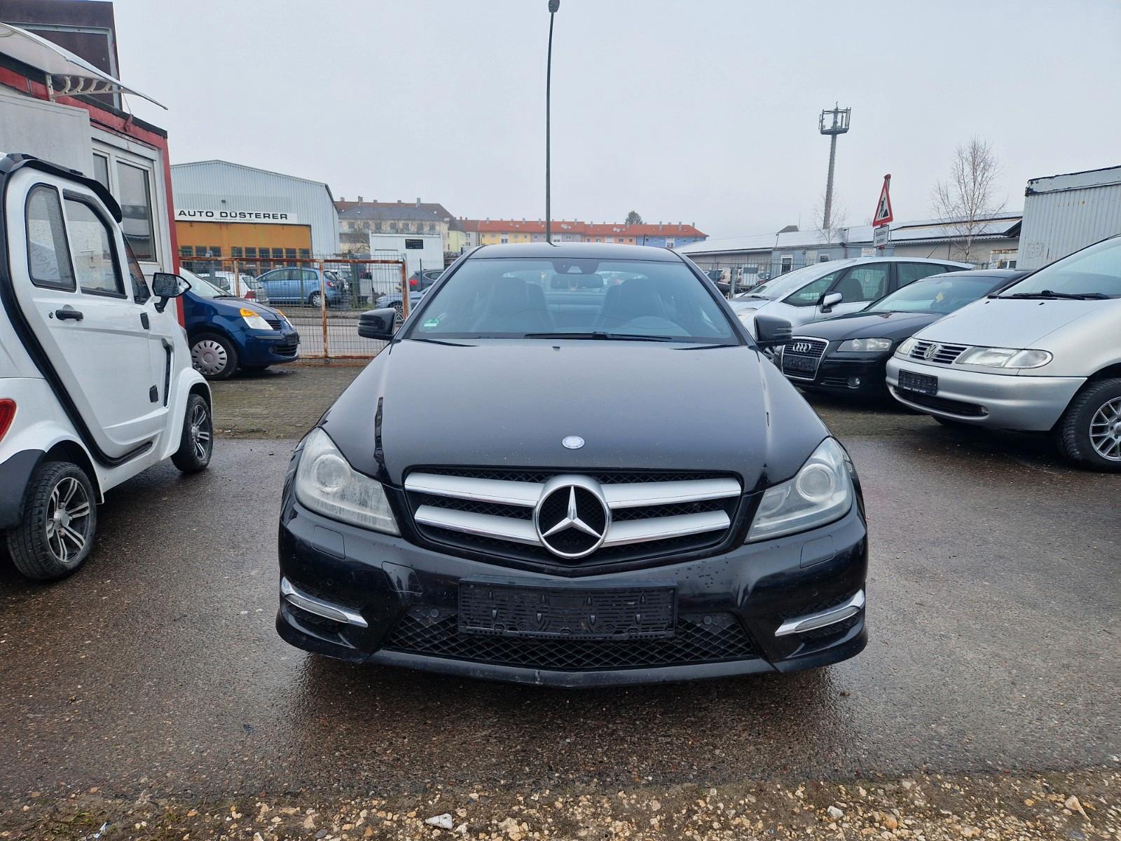 Mercedes-Benz C 220 C Coupe C 220 CDI BlueEfficiency