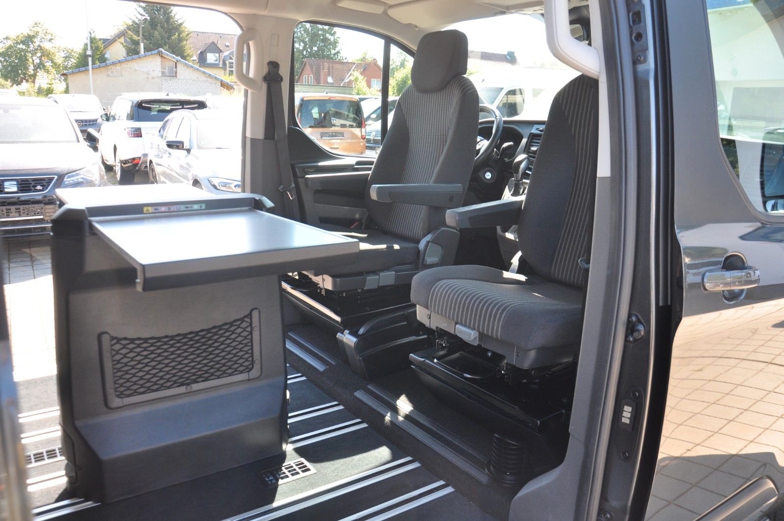 Ford Tourneo Custom L1 EUROLINE Aut BETT-TISCH-STANDH foto 17