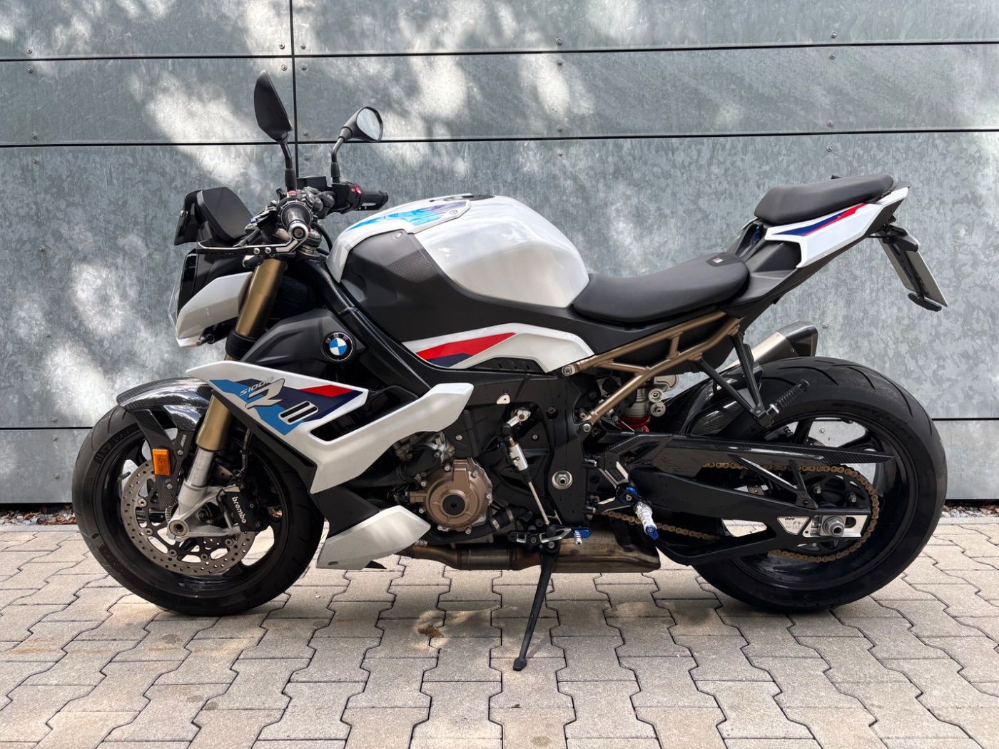Fahrzeugabbildung BMW S 1000 R M-Paket 4 Pakete Carbon-, Frästeilepake