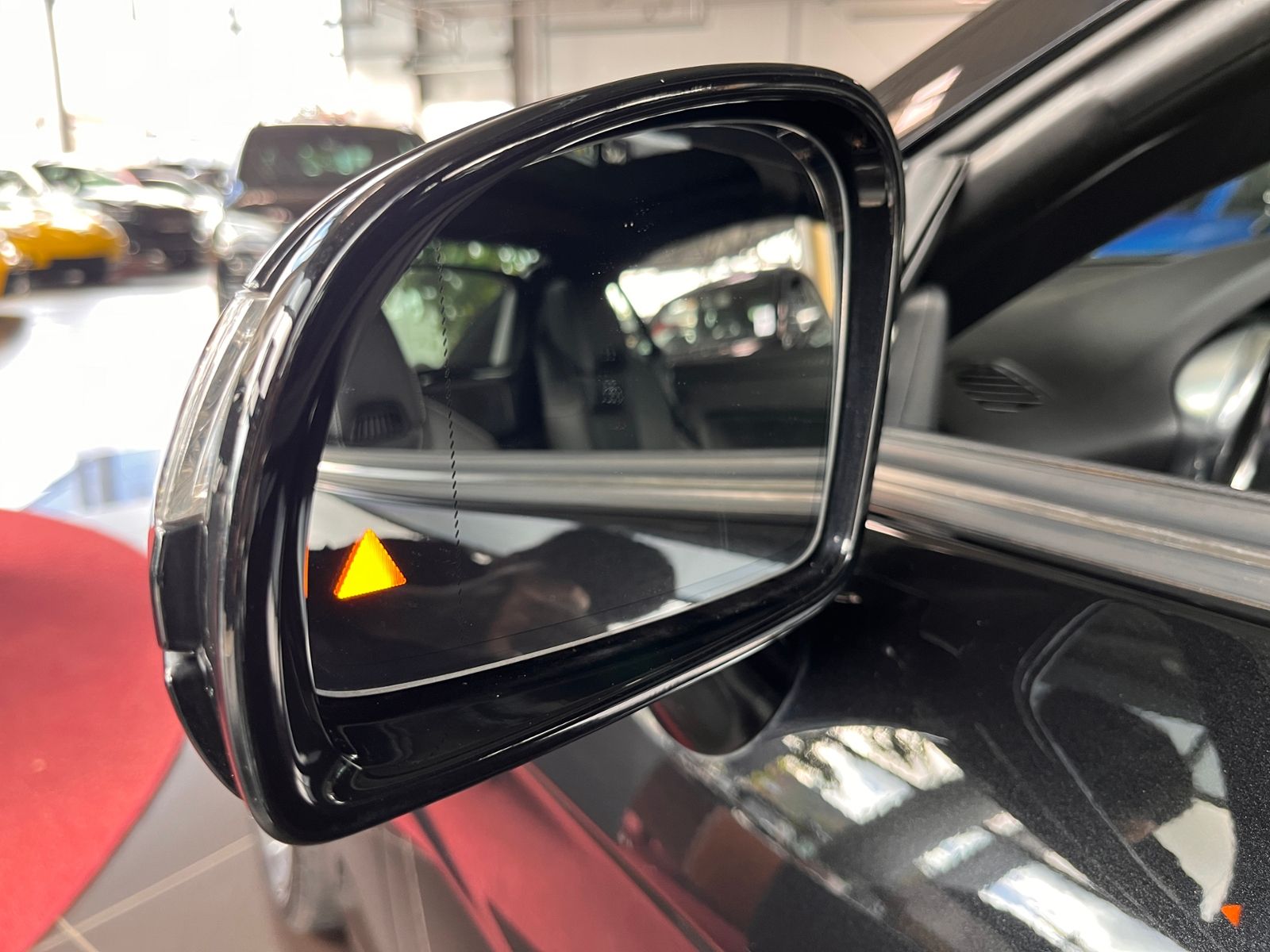 Fahrzeugabbildung Mercedes-Benz SLC 300 AMG-LINE KLIMA LED NAVI ALU AIRSCRAF