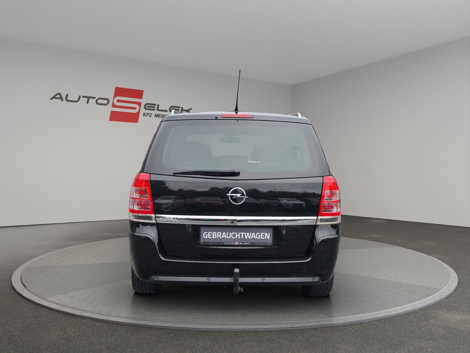 Fahrzeugabbildung Opel Zafira B Innovation "110 Jahre" 7-Sitzer 1.Hand