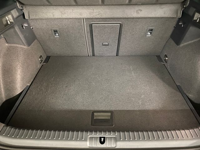 Formentor 1.5 eTSI DSG KAMERA+SHZ+LED