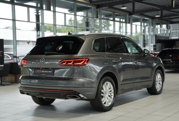 Volkswagen Touareg - 7