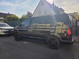 Volkswagen T5 Caravelle - 8-Sitzer Autos