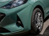 Hyundai i10 1.0 Select Spurhalteassistent Kamera Navi - mit Benzin-Antrieb: Navigationssystem, Kleinwagen