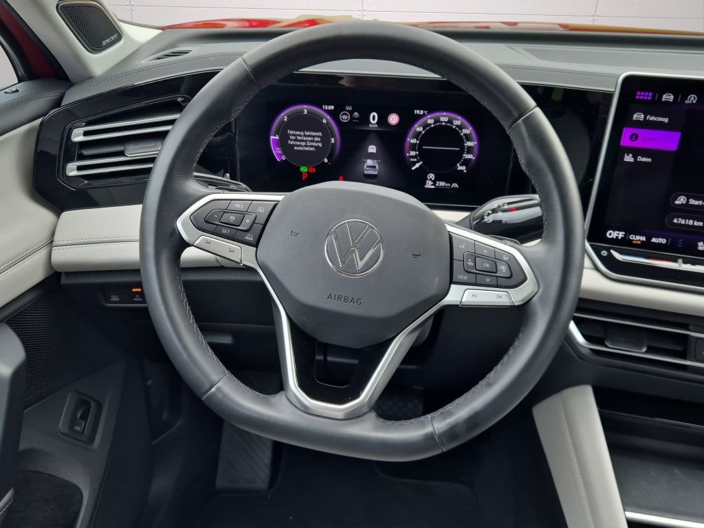Volkswagen Tiguan 2.0 TDI SCR DSG Elegance foto 17