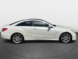 Mercedes-Benz E 500 AMG-Designo-V8-Pano-Sitz Heiz&Lüft-Kamera - Mercedes-Benz E 500: Coupe