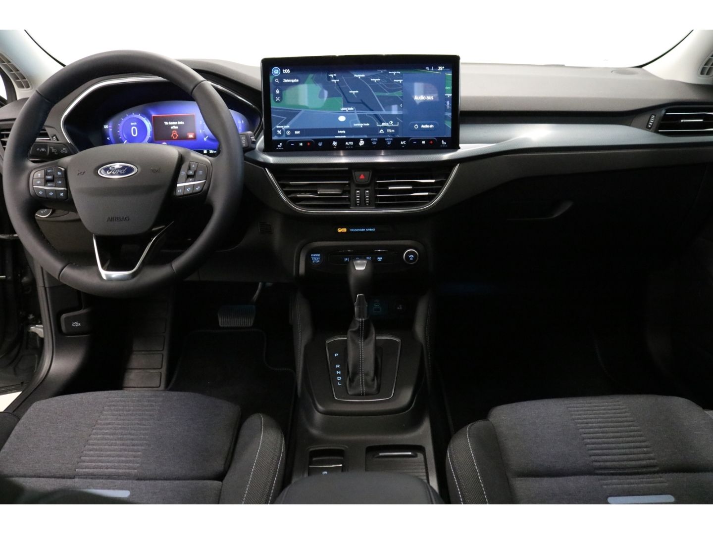 Fahrzeugabbildung Ford Focus Turnier Active X 1.0 EcoBoost Mild-Hybrid