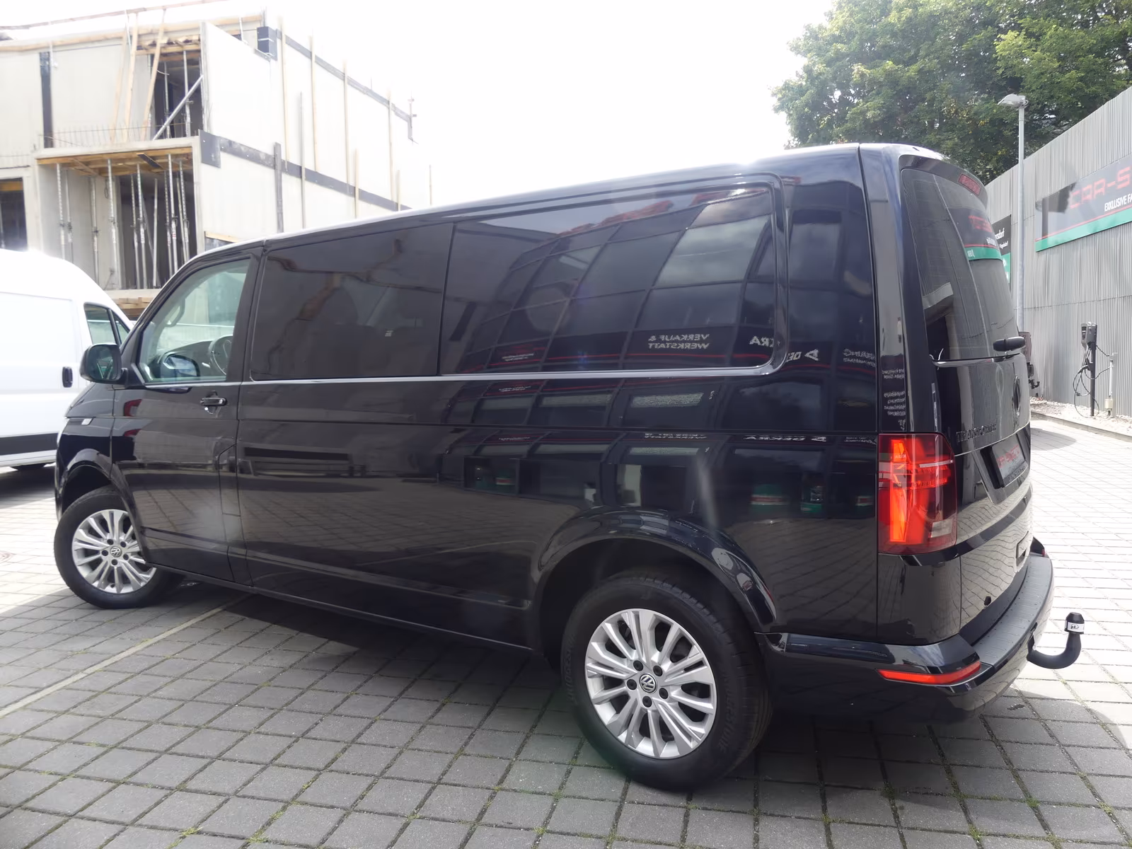 Volkswagen T6.1 Transporter 2.0 TDI Kasten Lang LED/DSG/APP