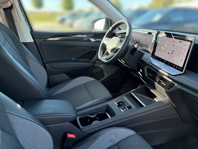 Tiguan GOAL 2.0 TDI DSG AHK-klappbar Navi 360 Ka