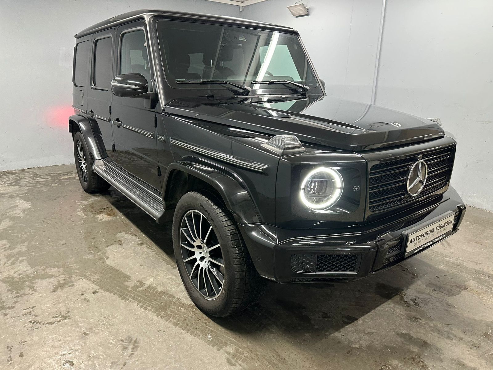 Fahrzeugabbildung Mercedes-Benz G 350 d *AMG*NIGHT*AHK*SDH*360°*KEYLESS*SHD*BURM