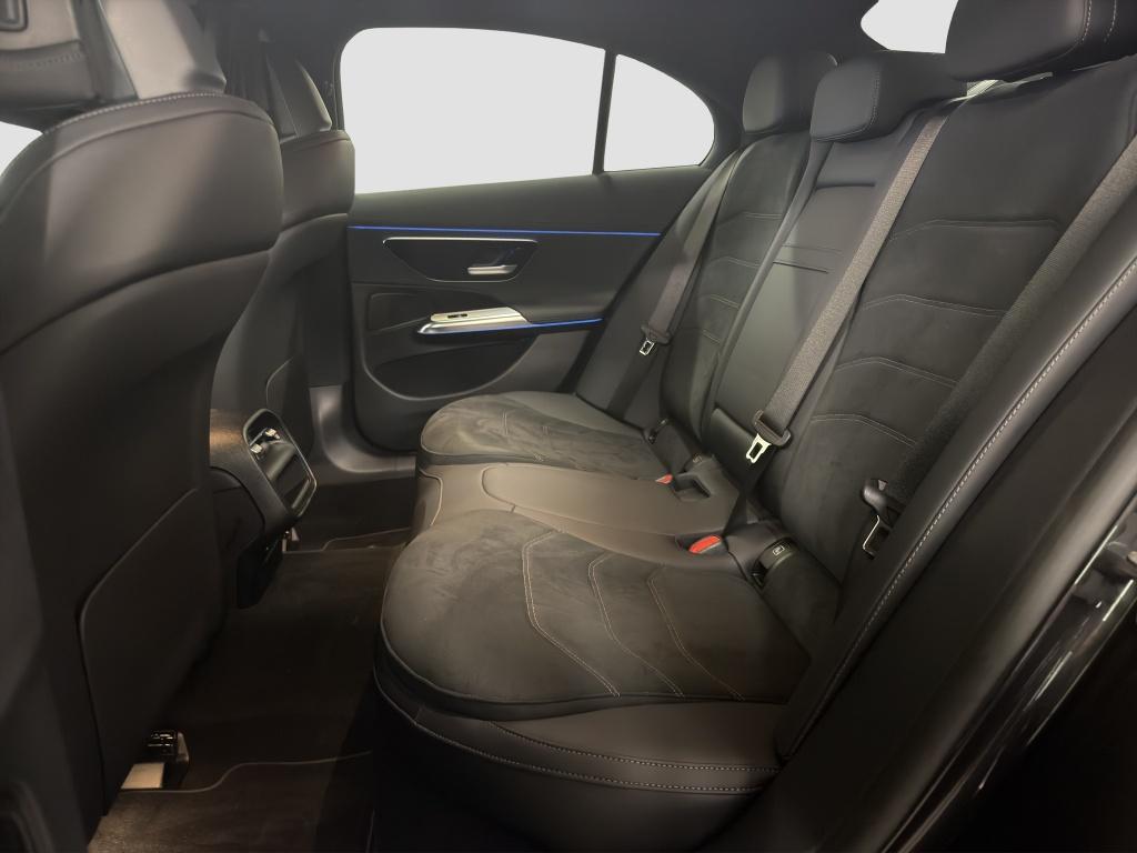 Mercedes-Benz E 220 d 4MATIC Limousine AMG*NightPaket*360 Grad