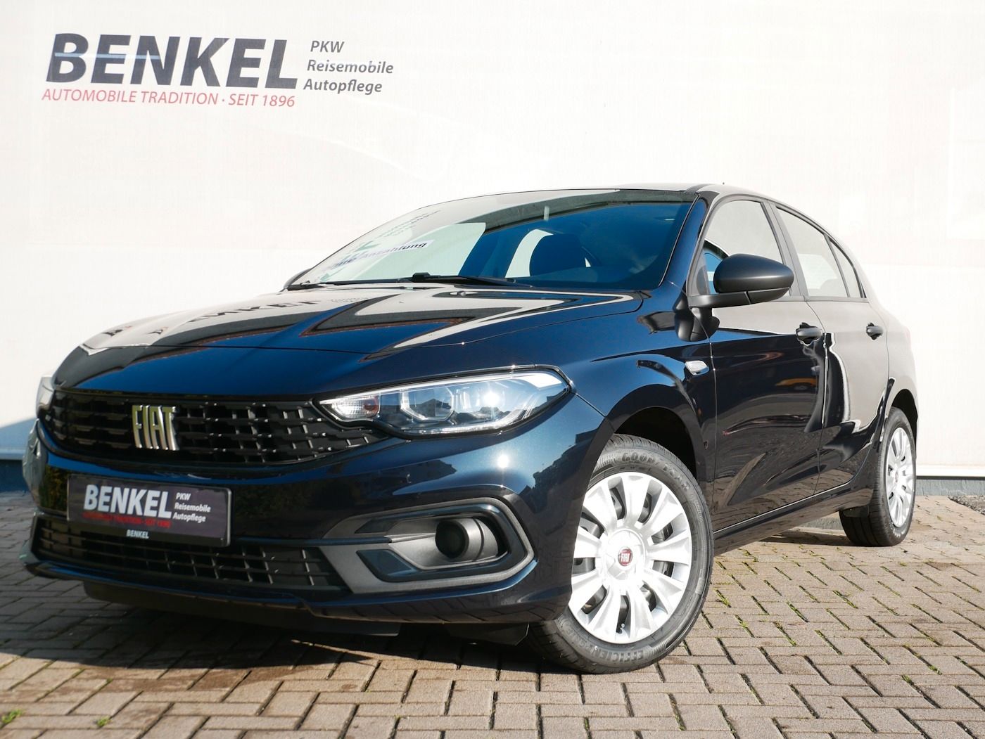 Fahrzeugabbildung Fiat Tipo Hatchback 1.5 GSE DSG Automatik DAB