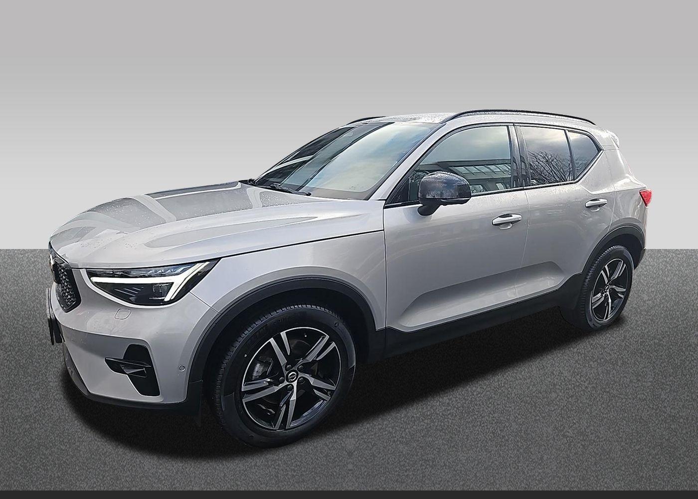 Volvo XC40 B3 Plus Dark