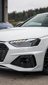 Audi RS4 2.9 TFSI tiptronic quattro Avant - - Audi RS4: Weiß