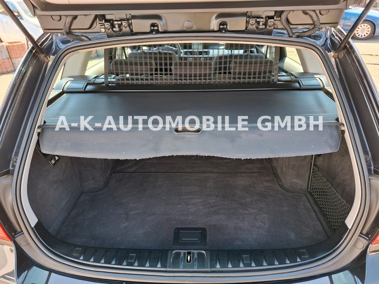 BMW 320 2012 — photo 26