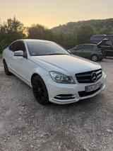 Mercedes-Benz C 180 Coupé - - Mercedes-Benz C 180 aus 2012: Coupe