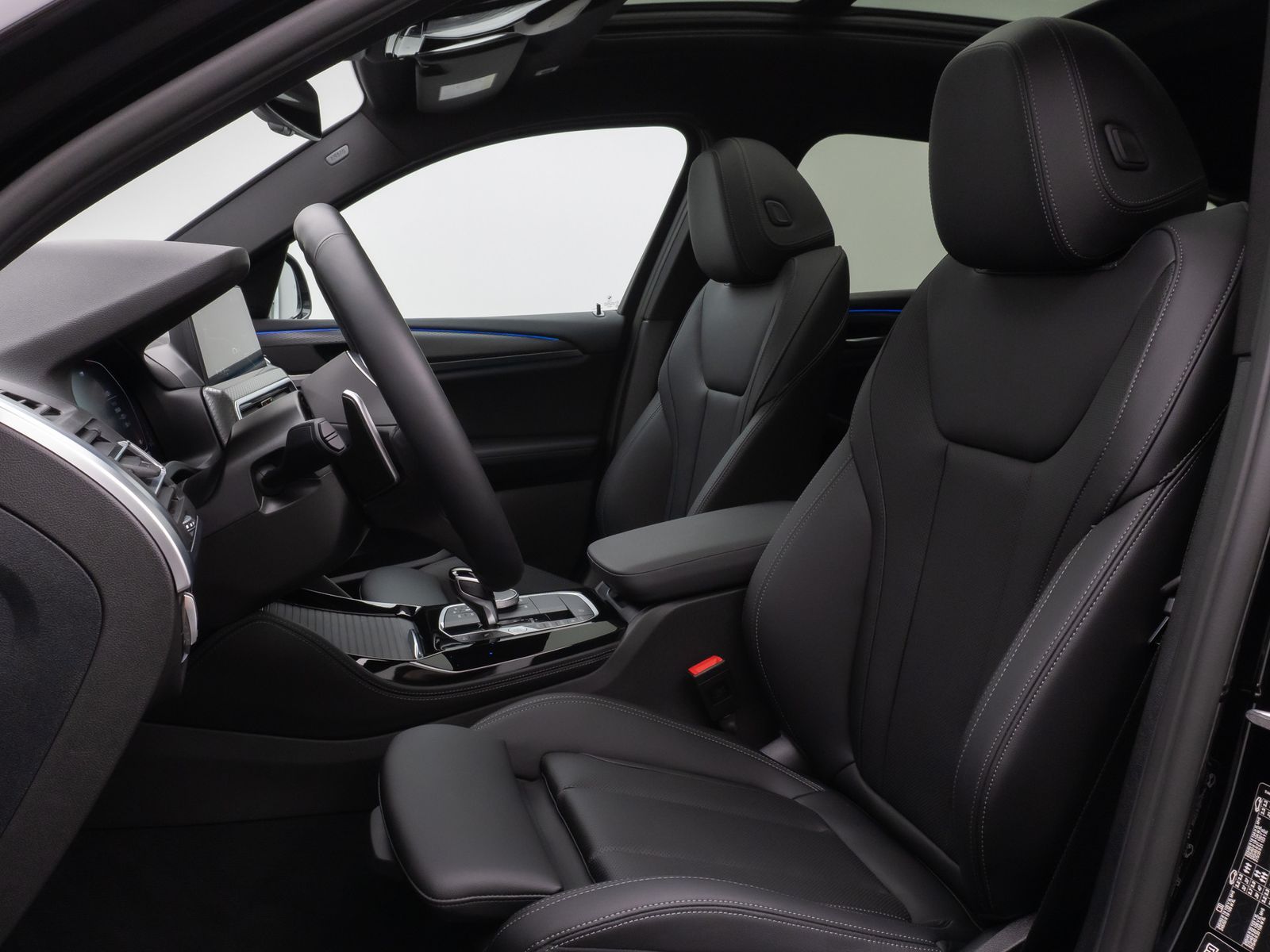 Fahrzeugabbildung BMW X4 xD20i M Sport Panorama Kamera Laser HUD HiFi